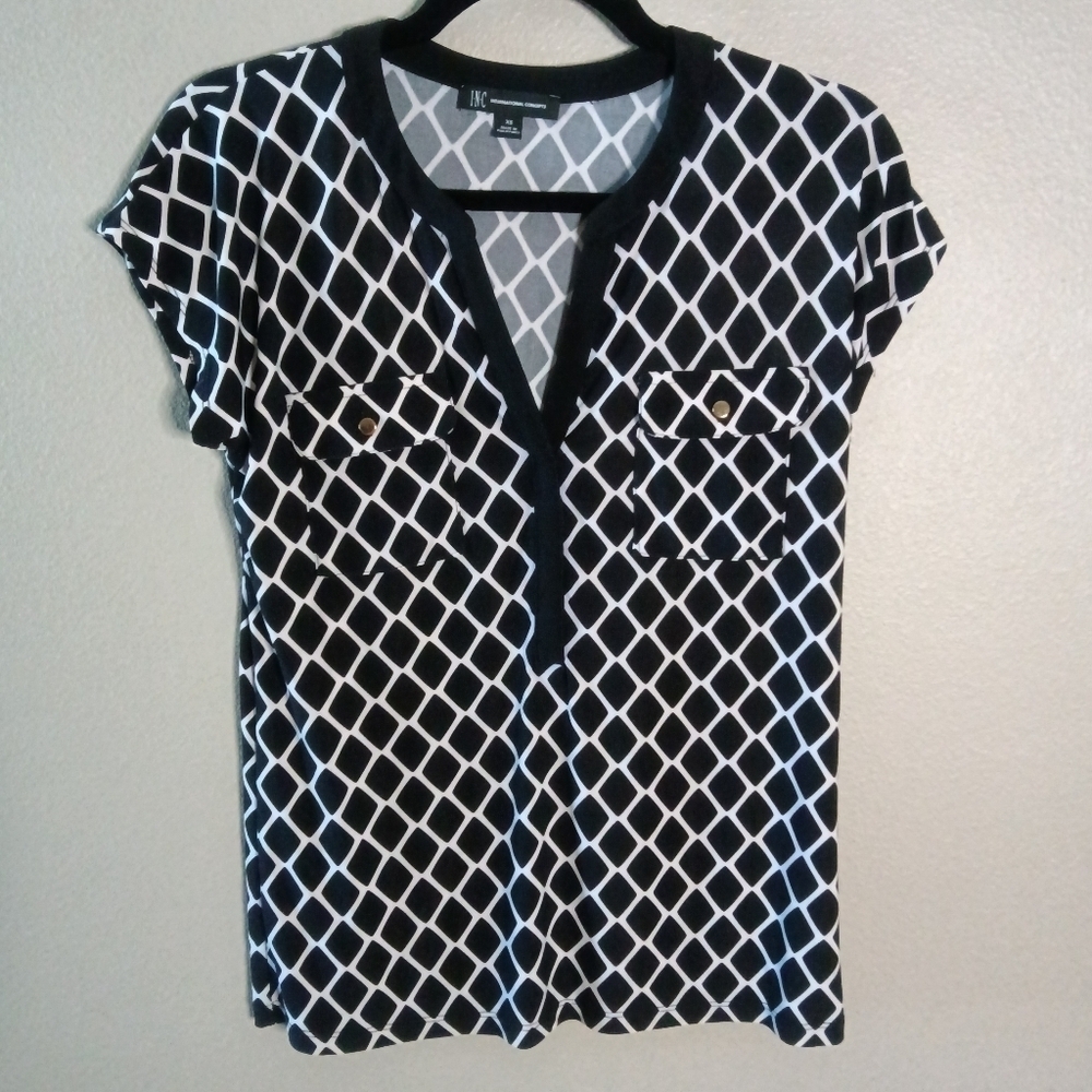 🦋 INC International Concepts Printed Top Black XS
